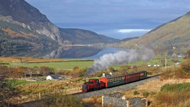 Welsh highland railway caernarfon